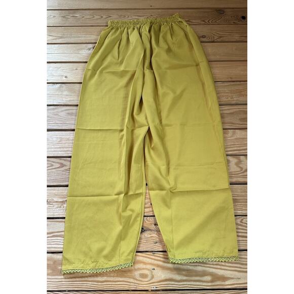 NEW Bench Mark Kurti Set Size Medium Women’s Yellow - Picture 9 of 16